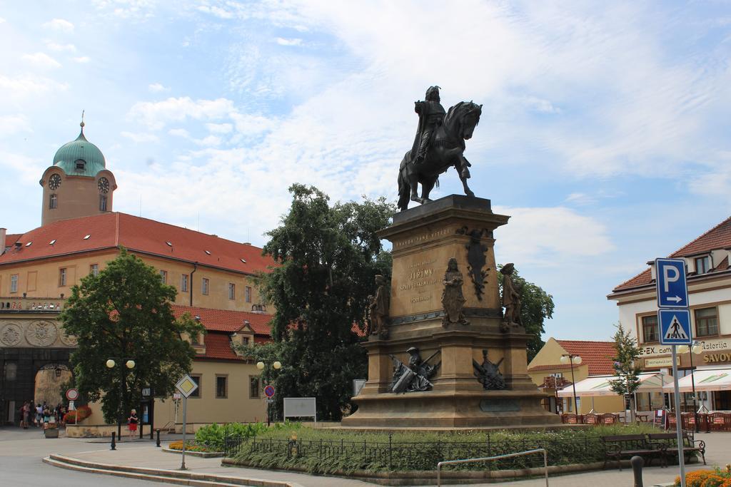 Apartment Promenada Poděbrady Екстериор снимка